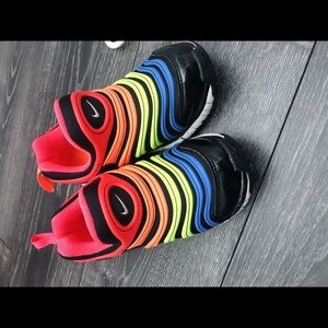 nike kid shoes